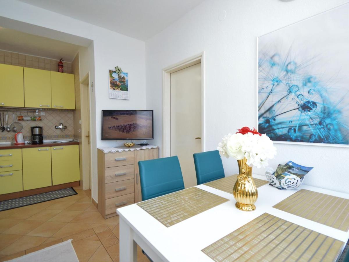 Apartment Friedrich-4 By Interhome Tribunj  Ngoại thất bức ảnh